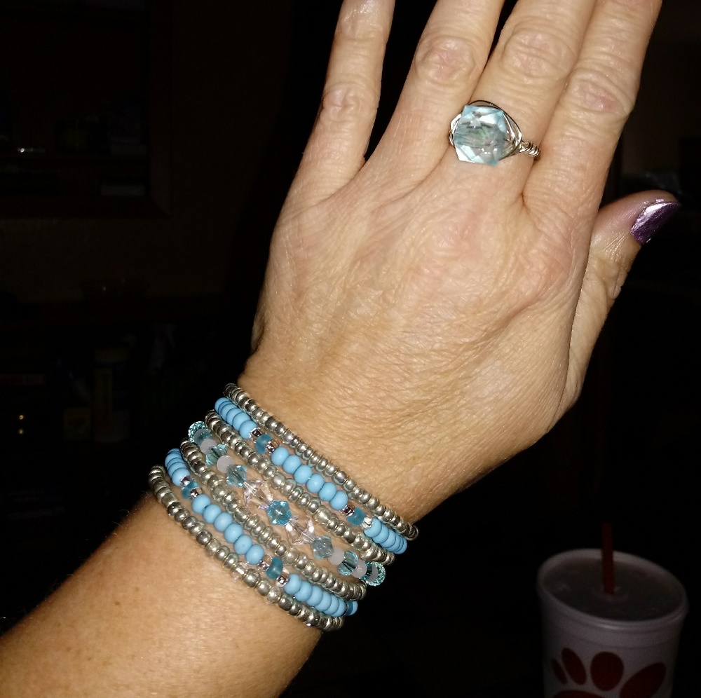 New Handmade 7 loop beaded bracelet (SOLD)